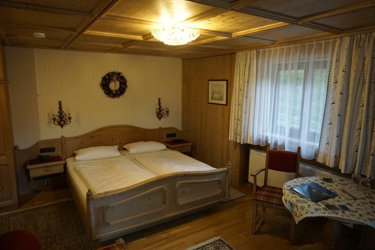 Gastehaus Sagfeiler Hotel Бишофсвизен Екстериор снимка